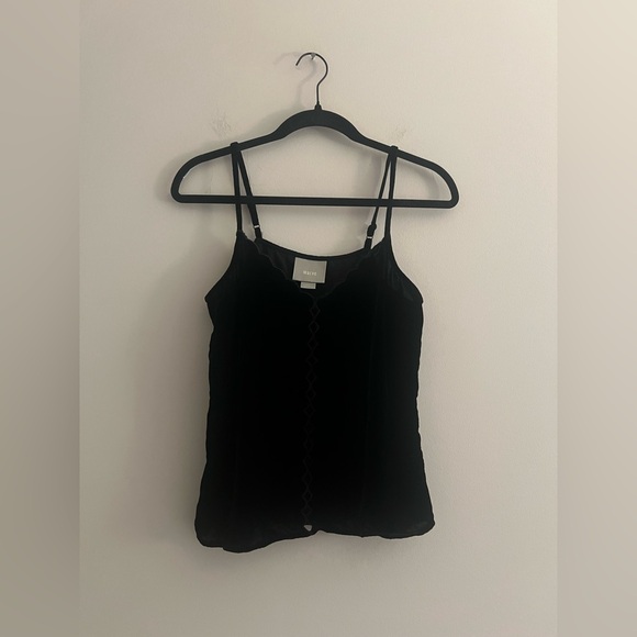 Maeve Anthropologie Black Scalloped Camisole Tank Top XS Adjustable Straps - Picture 2 of 5